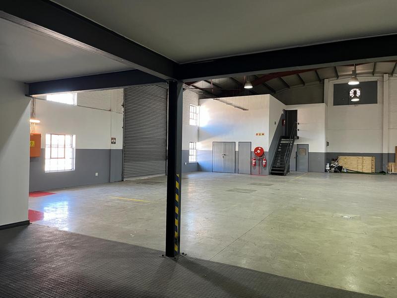 To Let Commercial Property for Rent in Paarden Eiland Western Cape